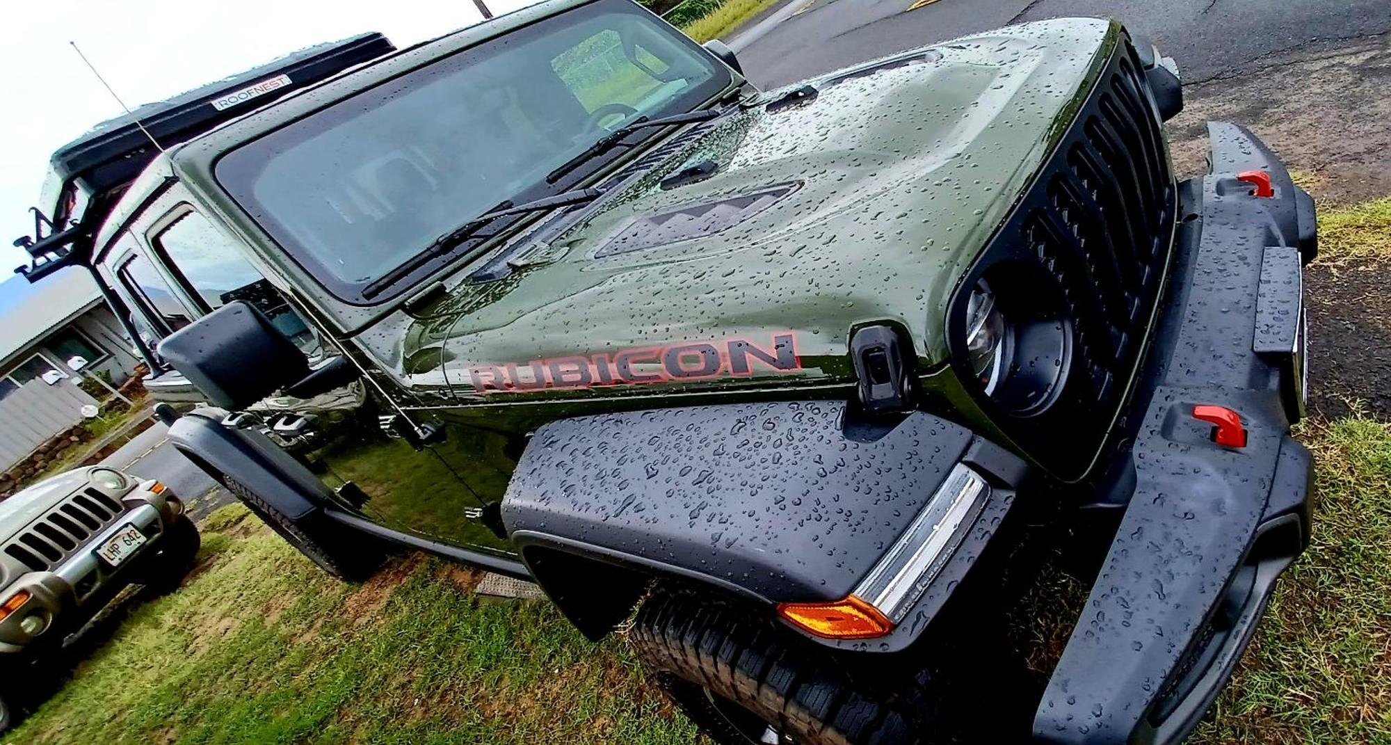 Glamping Campcar Maui Jeeps Suvs Hybrid Camper With Equipment And Travel Advice