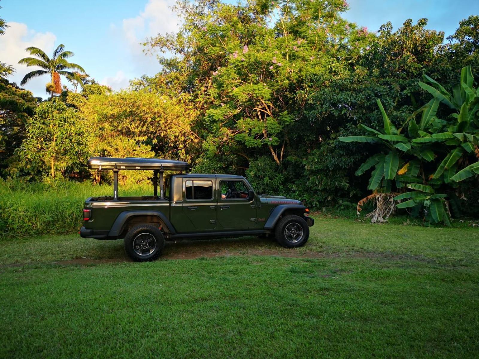 Campcar Maui Jeeps Suvs Hybrid Camper With Equipment And Travel Advice * Kahului
